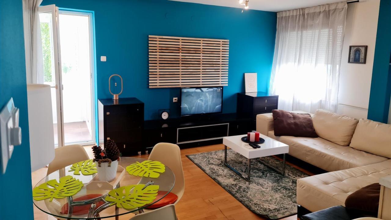 Studio Apartman Karler Карловаць Екстер'єр фото